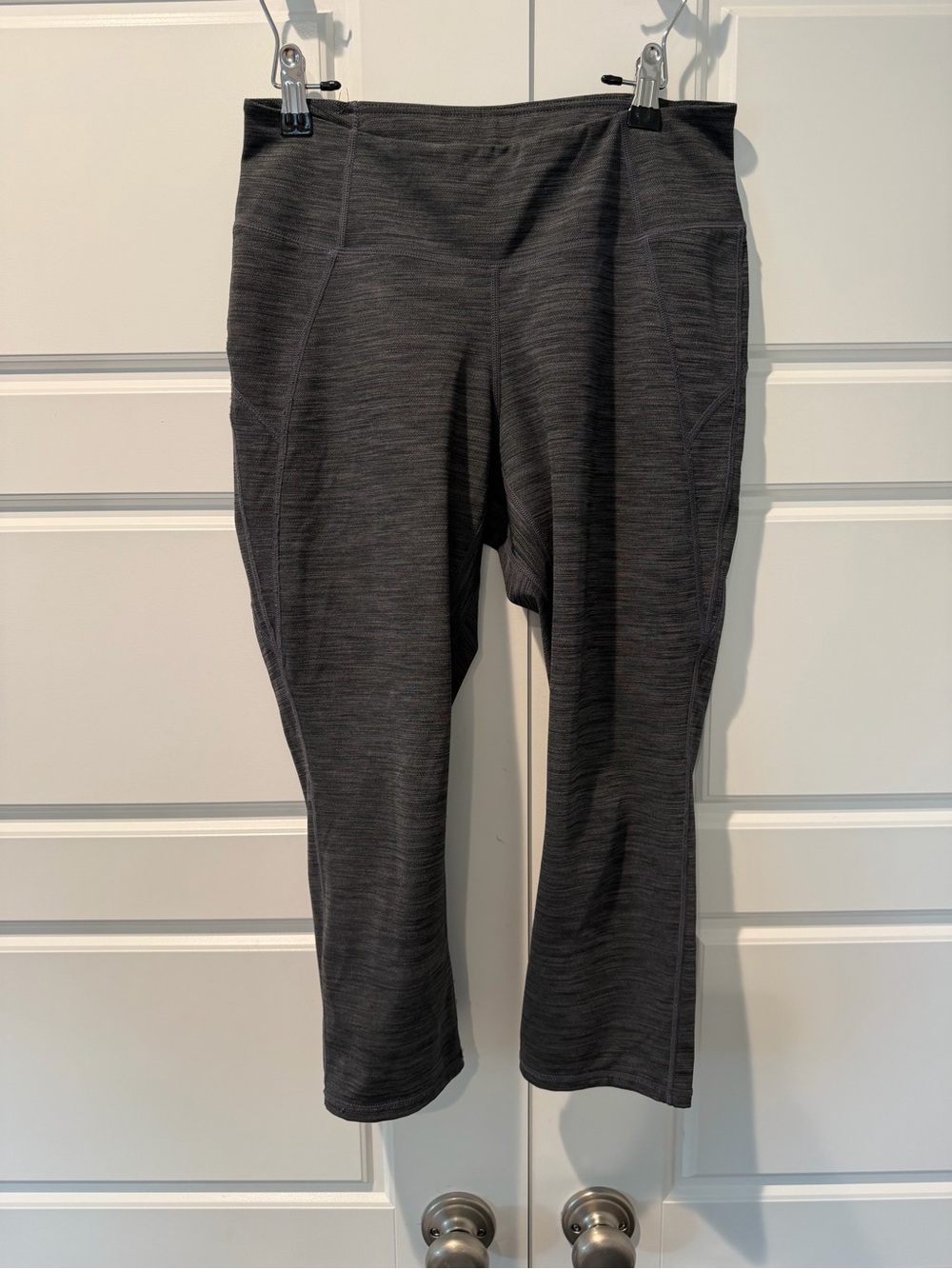 Kuhl Heather Grey Knee Length Legging Mid Rise Womens Size Medium